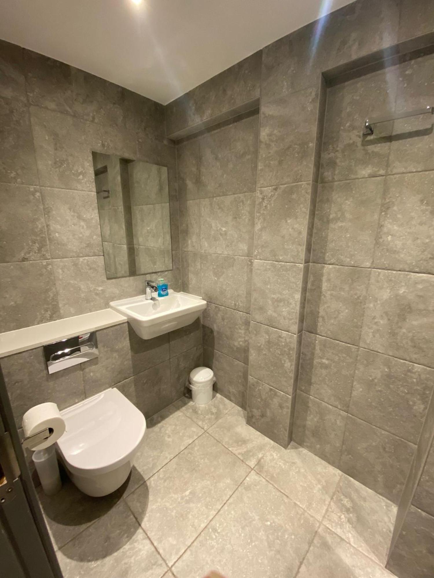 3 The View Apartments Ilfracombe - Hot Tub, Parking, Lift, Ev المظهر الخارجي الصورة