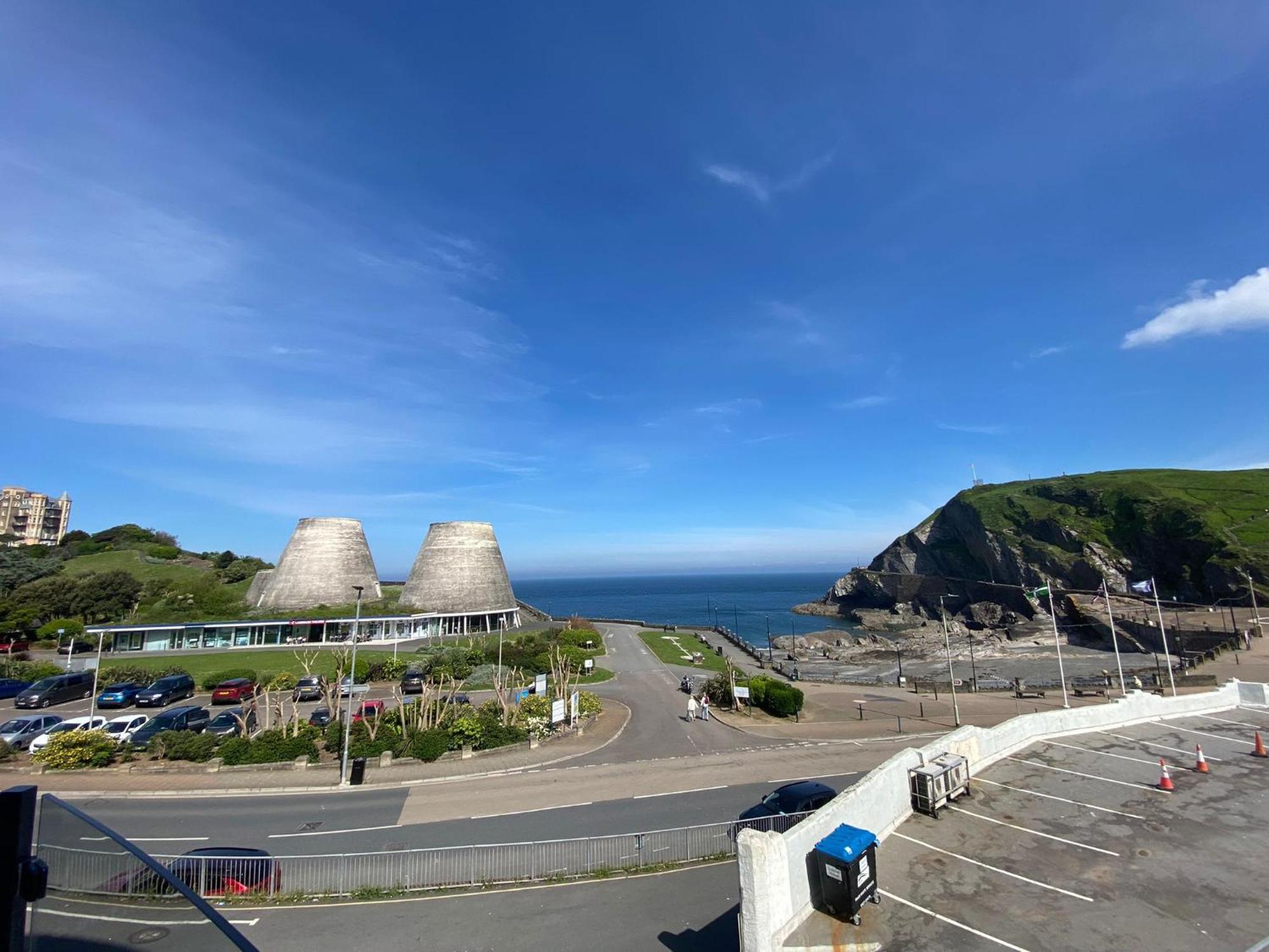 3 The View Apartments Ilfracombe - Hot Tub, Parking, Lift, Ev المظهر الخارجي الصورة