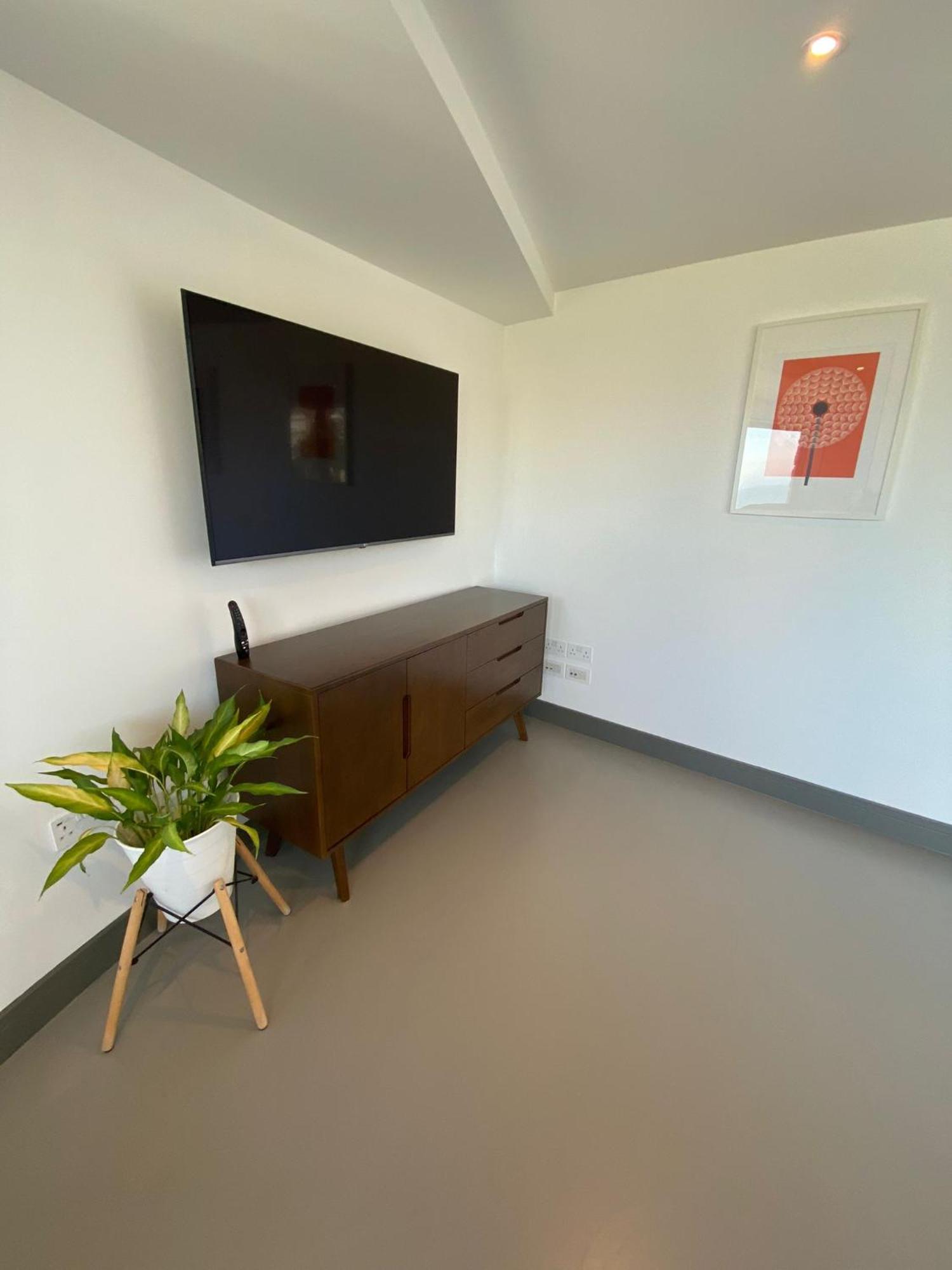 3 The View Apartments Ilfracombe - Hot Tub, Parking, Lift, Ev المظهر الخارجي الصورة