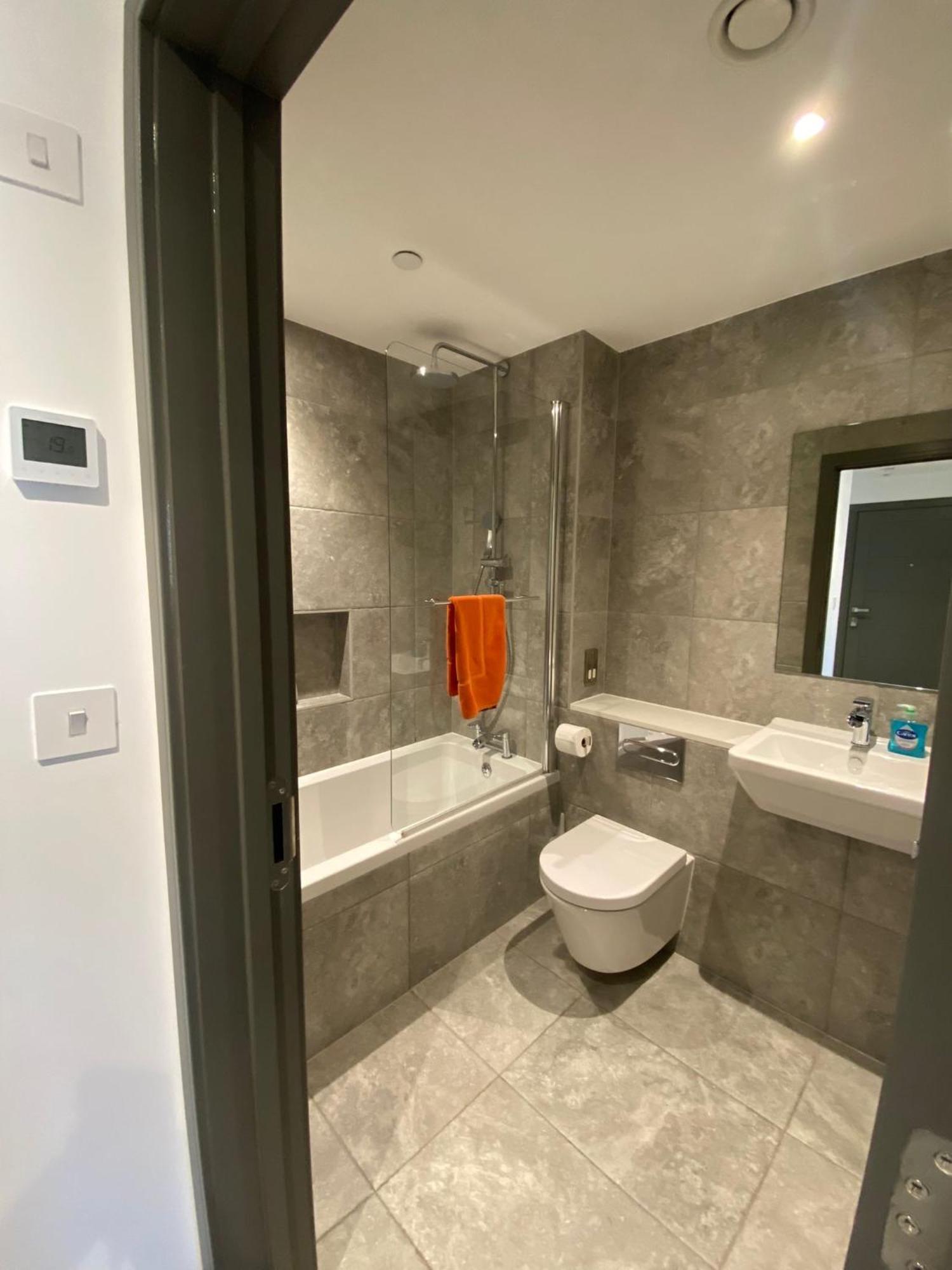 3 The View Apartments Ilfracombe - Hot Tub, Parking, Lift, Ev المظهر الخارجي الصورة